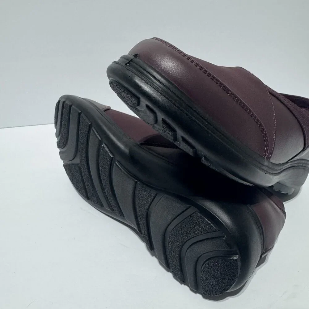 Easy Street Womens Irene Loafer Burgundy Size 7WW